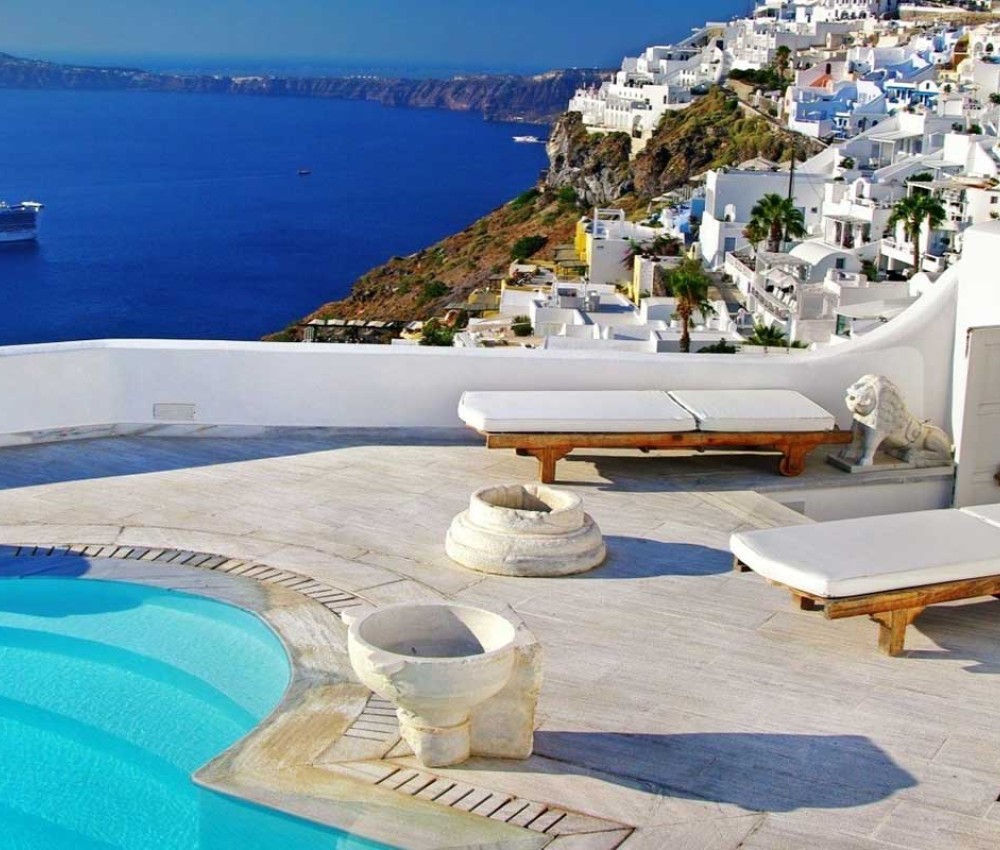 Santorini Holiday or Honeymoon Tour Package | 6 Days Athens - Santorini - Athens
