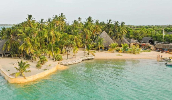 Lamu Holiday Deals | 3 Days Flying Packages